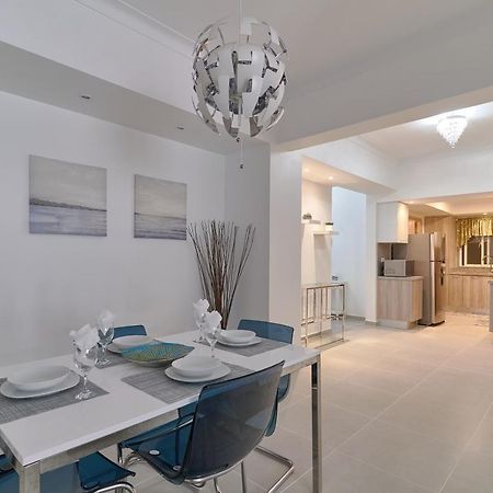 Dom. Rep. Exclusive 2 Bed Apt. Evaristo Morales Santo Domingo Dış mekan fotoğraf
