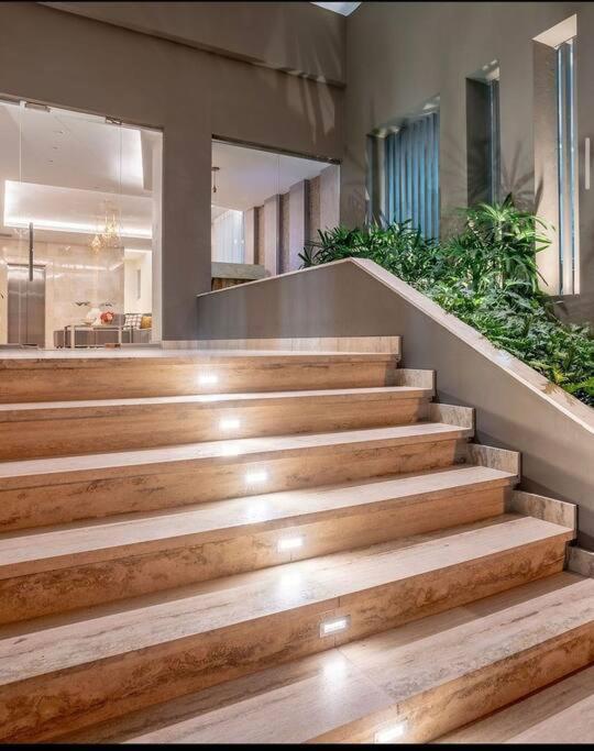Dom. Rep. Exclusive 2 Bed Apt. Evaristo Morales Santo Domingo Dış mekan fotoğraf