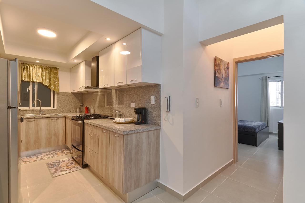Dom. Rep. Exclusive 2 Bed Apt. Evaristo Morales Santo Domingo Dış mekan fotoğraf