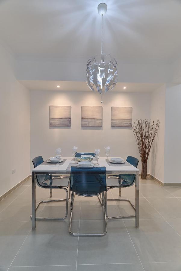 Dom. Rep. Exclusive 2 Bed Apt. Evaristo Morales Santo Domingo Dış mekan fotoğraf