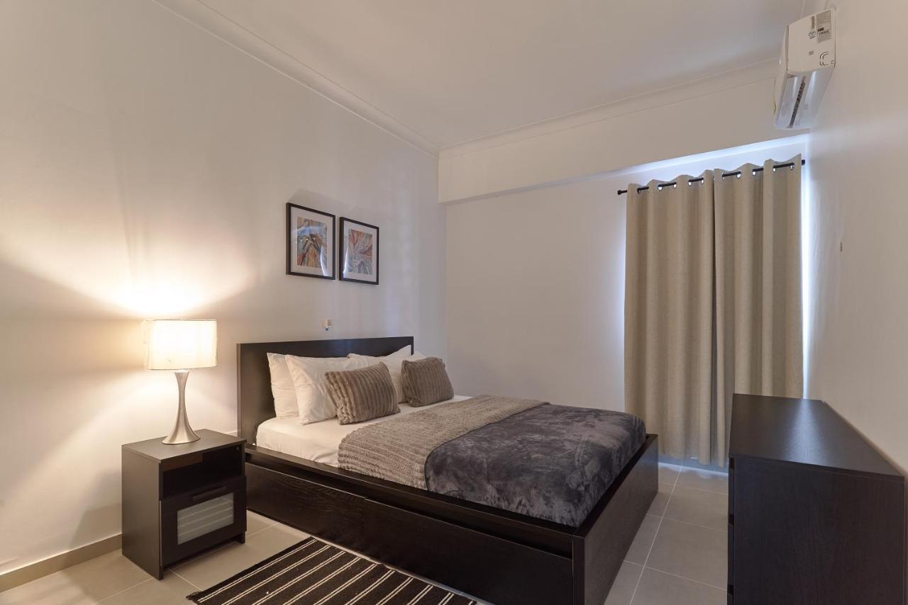 Dom. Rep. Exclusive 2 Bed Apt. Evaristo Morales Santo Domingo Dış mekan fotoğraf